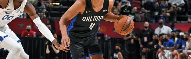 开云体育APP下载-魔术重建期必定经历阵痛 新赛季难逃垫底命运？