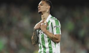 kaiyun-贝蒂斯声明：已撤回对安东尼报价，无力承担球员转会费和薪水