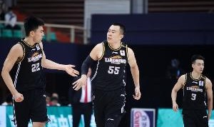 开云体育APP下载-功勋！韩德君退役结束18年辽篮生涯 李晓旭队员兼教练开启第21季