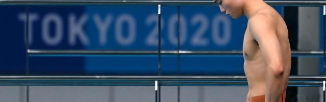 开云-国际大赛3米板首秀即摘银！“00后”王宗源未来可期